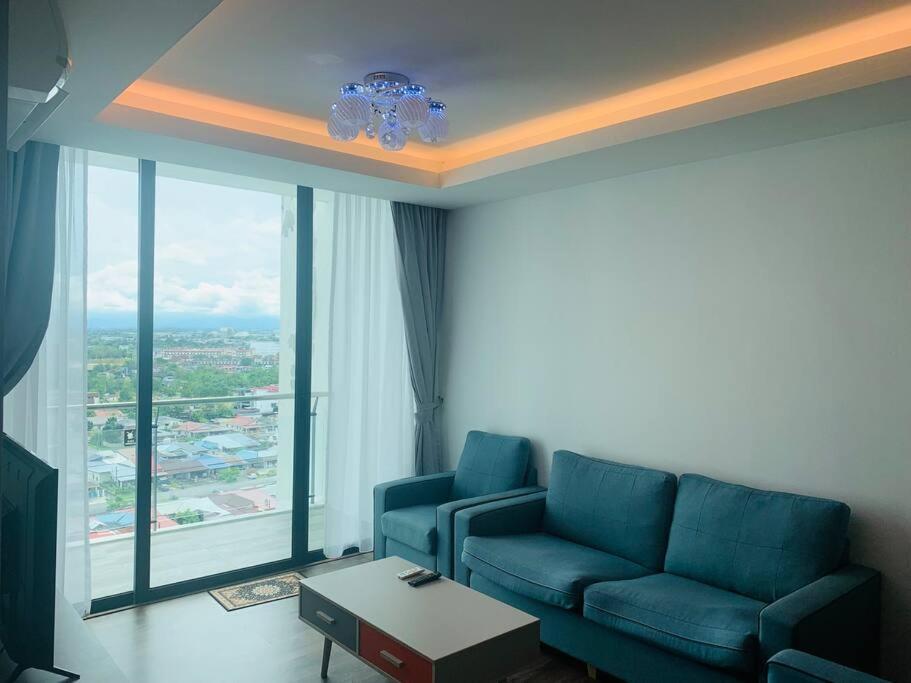 Rohani Jazz Suites 4 @ Vivacity Megamall Kuching Esterno foto