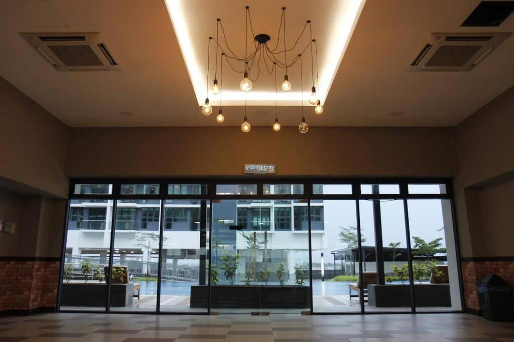 Rohani Jazz Suites 4 @ Vivacity Megamall Kuching Esterno foto